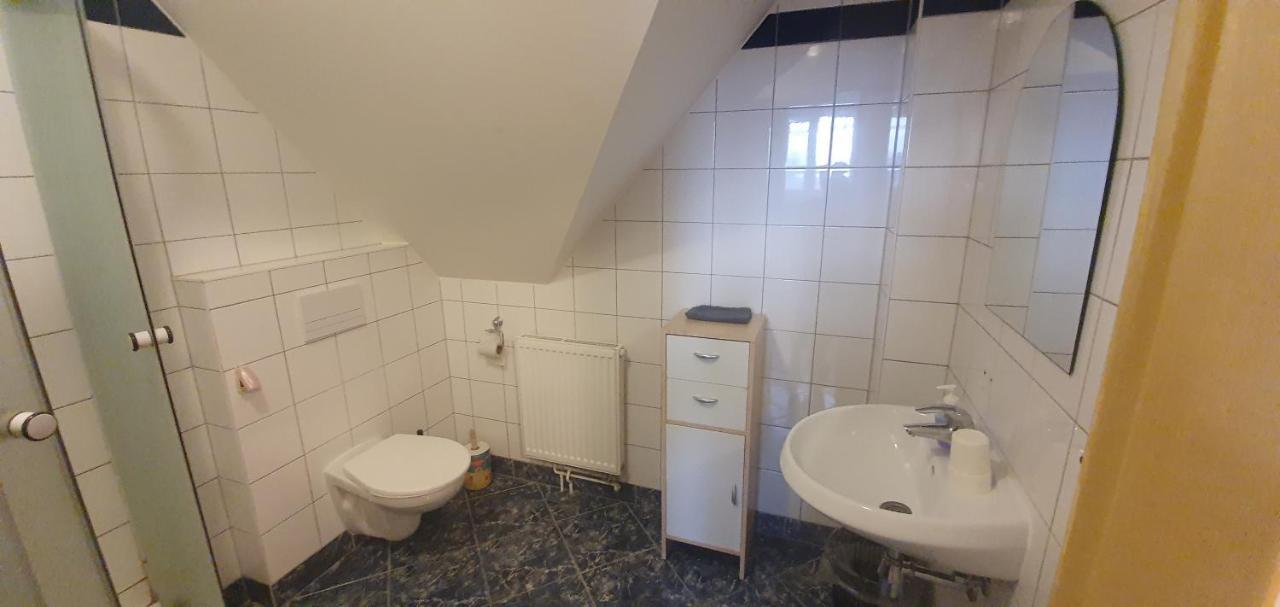 Pod Vinici Hotell Mikulov Exteriör bild