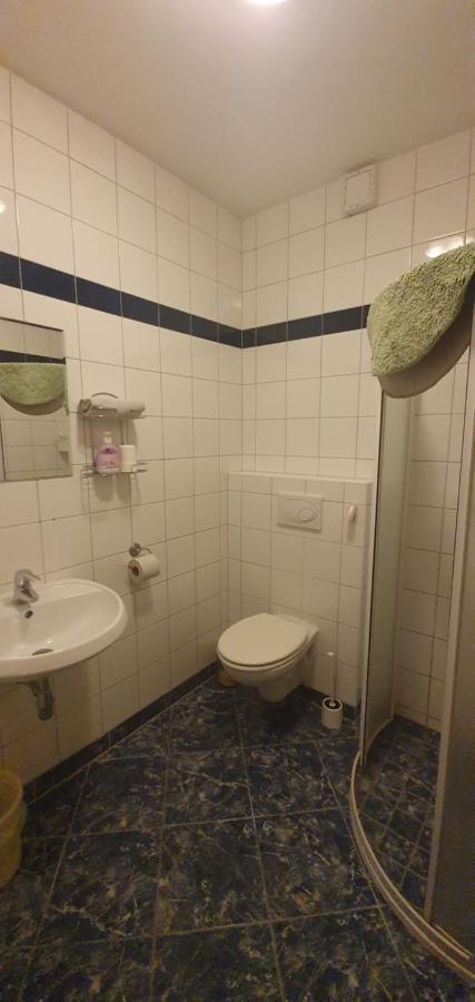 Pod Vinici Hotell Mikulov Exteriör bild