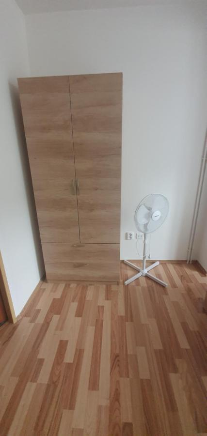 Pod Vinici Hotell Mikulov Exteriör bild